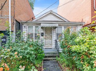 11250 38th Ave, Corona, NY 11368