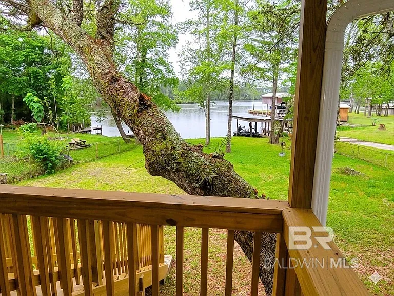 34394 Lost River Rd — Photo 16