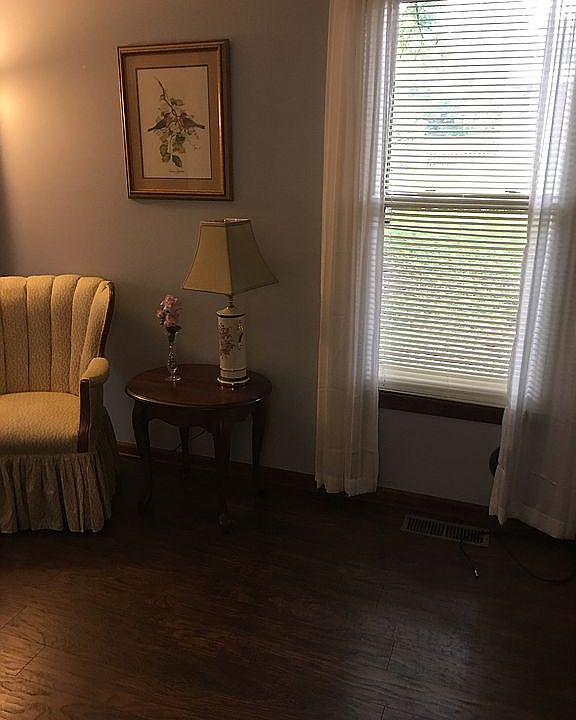 1st image of 6705 Hillside Dr