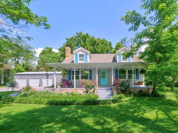 181 Braun St, Crossville, TN 38555