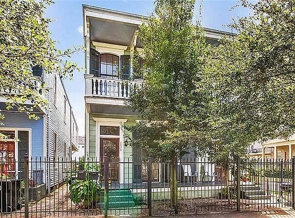 1st image of 2026 Baronne St APT 3