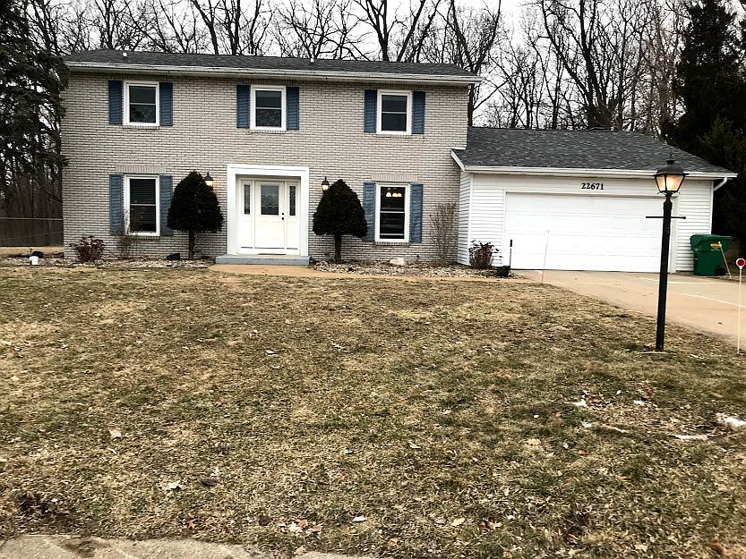 1st image of 22671 Briarhill Dr