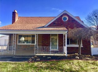 475 Forest Hill Dr, Youngstown, OH