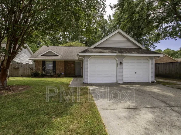 776 Whitney Dr, Biloxi, MS 39532