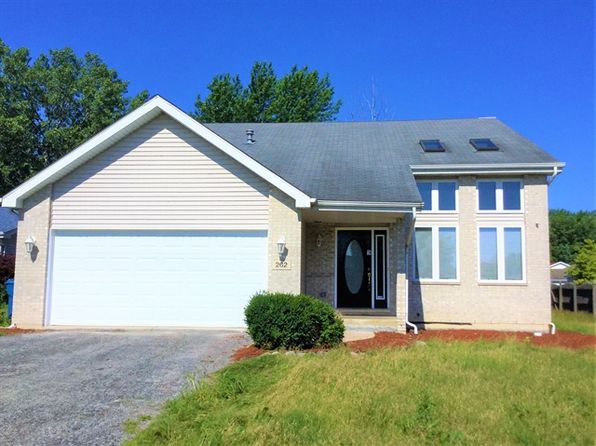 262 Lakeview Ct