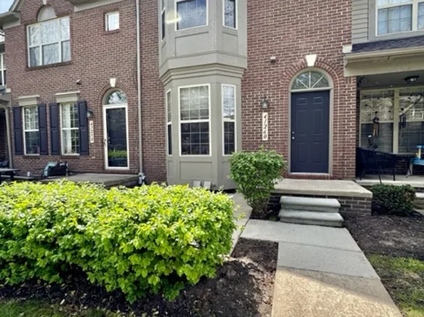 41260 Maplewood Dr #5, Canton, MI 48187