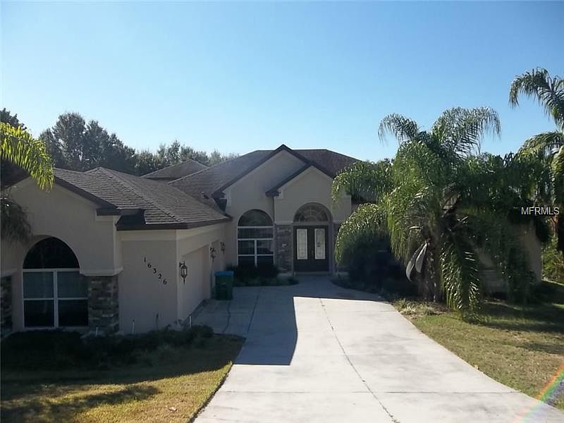 1st image of 16326 Magnolia Bluff Dr