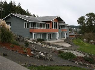 84 Quinault Loop, Port Townsend, WA 98368