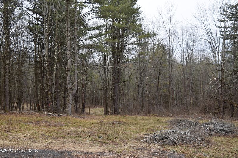 3rd image of L4.11 Westfall Road