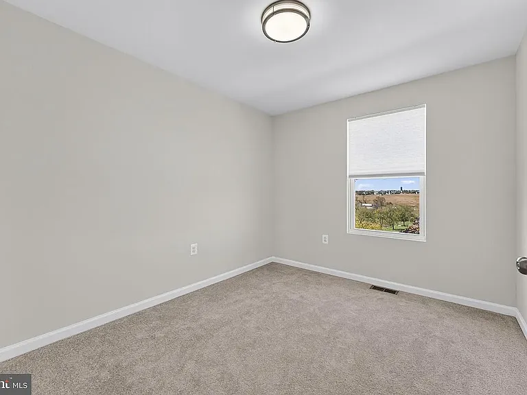 159 Presidents Pointe Ave #159 — Photo 26