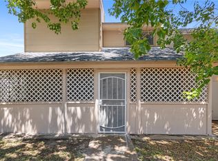 75 S Commonsway Dr, Portland, TX 78374