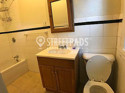 2nd image of 56 Queensberry St #U9