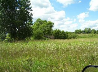 10840 N Oak Knoll Rd, Rome City, IN 46784