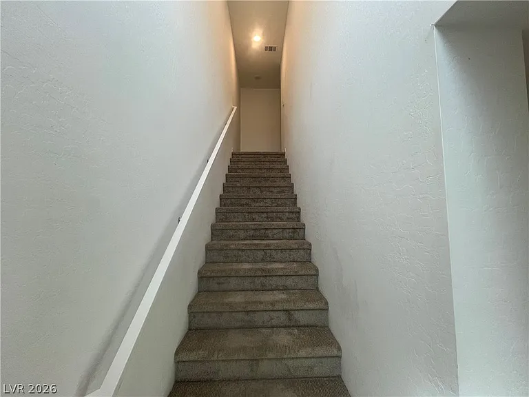 6212 Rathbone St — Photo 8