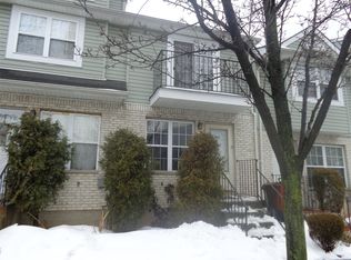 121 Circle Loop, Staten Island, NY 10304