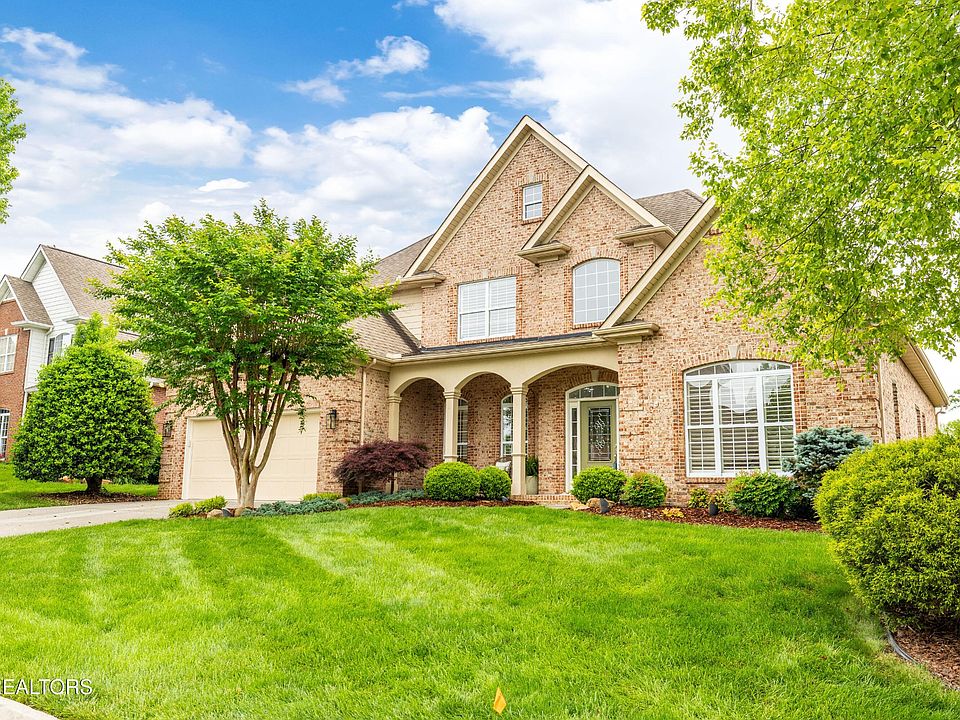 1st image of 12618 Hunters Creek Ln
