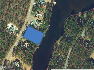 7 W Lake Dr, Wagram, NC 28396