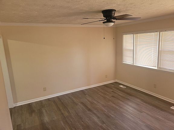 5th image of 1219 Chilton Dr