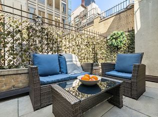 200 W 54th St, New York, NY