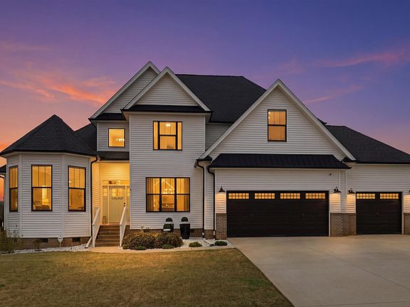 2nd image of 8 Fitzwilliam Pl