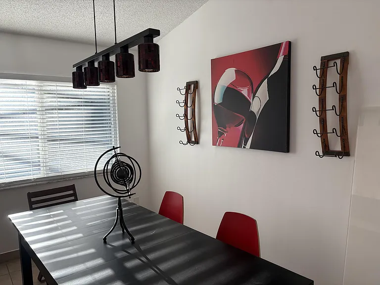 Shared dining room