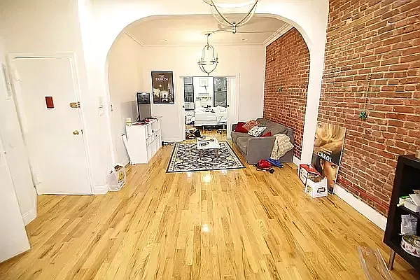 Rented by Compass | media 2