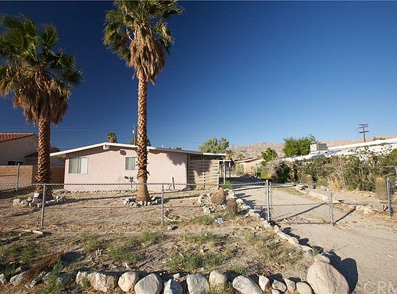 3rd image of 65848 Buena Vista Ave
