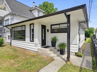 2141 Fraser Ave, Pt Coquitlam, BC V3B1N7