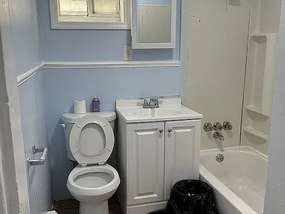 2 bed, $1,600 — Photo 3