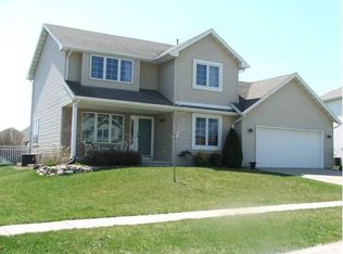 5232 Schubert St, Ames, IA 50014