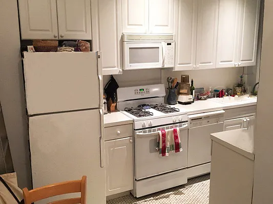 Rented by Sotheby's International Realty | media 4