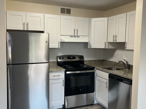 1088 Boylston St, Boston, MA 02215