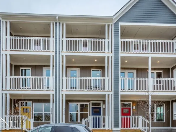 2322 E 18th Street Pl, Chattanooga, TN 37404