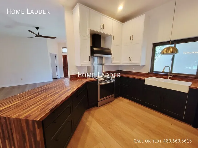 2514 N 62nd St — Photo 15