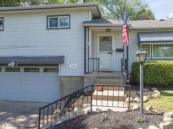 2nd image of 214 High Grove Blvd