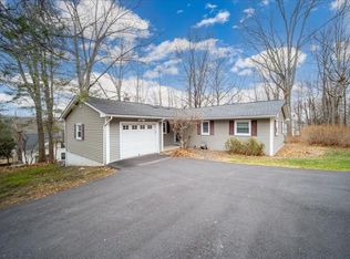 32 Sayer Rd, Blooming Grove, NY 10914