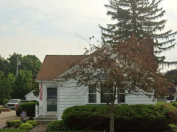 6234 Amelia Ave, Ashtabula, OH 44004