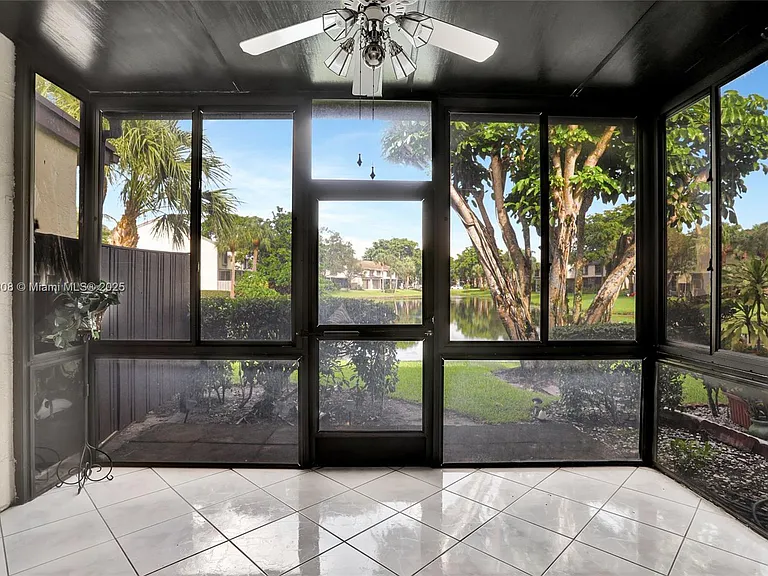 4615 Carambola Cir S #27232 — Photo 14