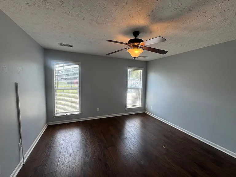 5620 Sweetwood Way — Photo 11