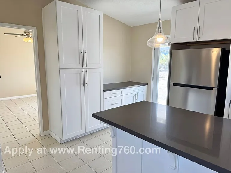 6772 Maude Adams Ave — Photo 8