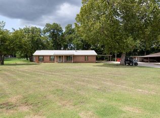 584 State Highway 148 Hwy S, Henrietta, TX 76365
