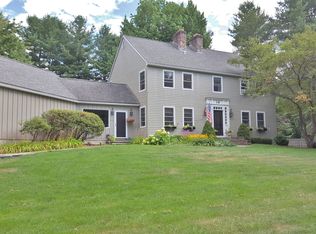 16 Quail Run, South Burlington, VT 05403