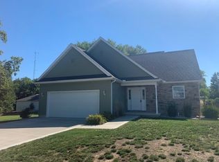 707 Maple Ave, Plymouth, IN 46563
