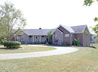 695 Jones Ln, Versailles, KY 40383