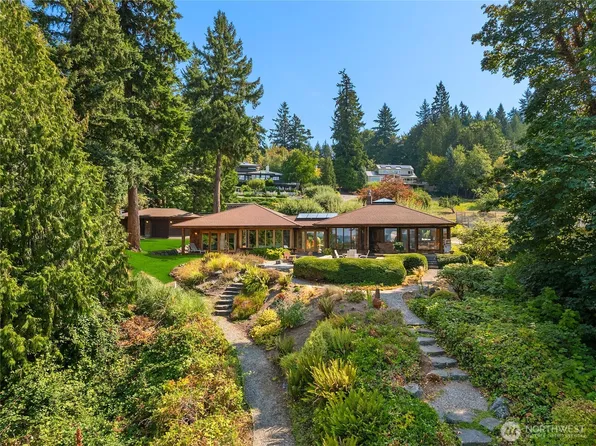 7777 Hansen Road NE, Bainbridge Island, WA 98110