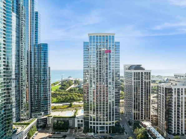 1235 S Prairie Ave APT 3306, Chicago, IL 60605