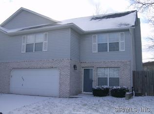 144 Clinton Hill Dr, Belleville, IL 62226