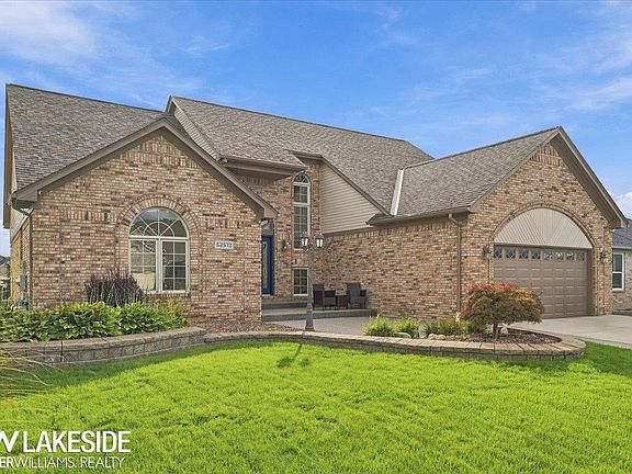 2nd image of 53572 Villa Rosa Dr