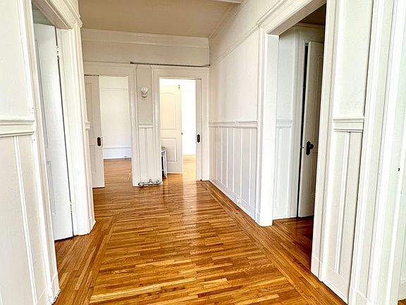 5th image of 1701-1717 Bush St #16