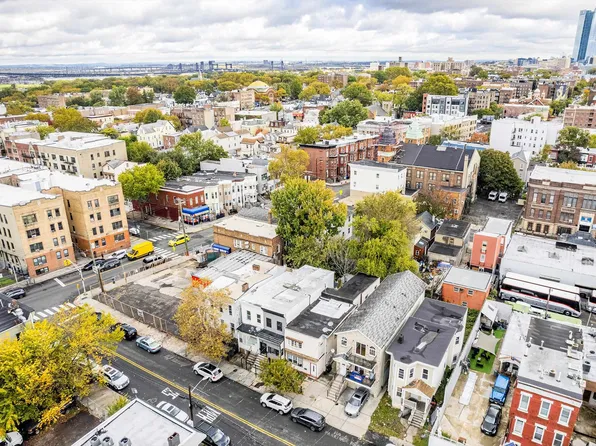 628 Bramhall Avenue image 33 of 39